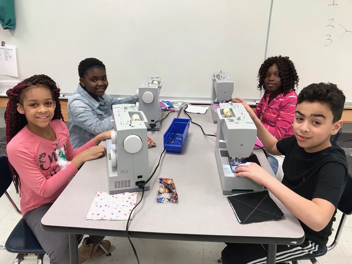 GiftedFeazel's tweet photo. Our mission in #SewWhat class is to keep unwanted #textiles out of our local #landfill. @HSDGifted these kiddos welcome your donations to our #ragquilt project! If you’re #tidyingup after #bindge watching @MarieKondo please keep us in mind! #makers of #ourworld https://t.co/LfFSqLG989