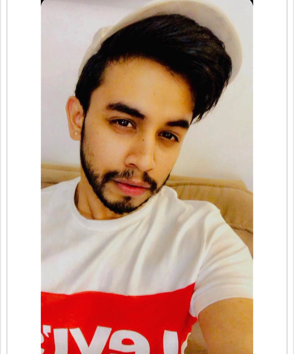 Tough times never last.But tough people do.”😇 Good Morning 😊 #staymotivated #bepositive #spreadlove #indianidol #keepsupporting #vibhorparashar