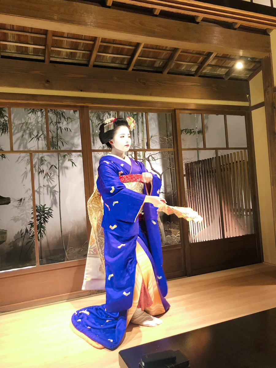 kyoto5kagai's tweet photo. 上七軒 梅ひなさん

#上七軒 #梅乃 #梅ひな #京都 #舞妓 #芸妓 #芸舞妓 #五花街芸舞妓撮影会 #春うらら舞妓撮影会 #マリアパブリケーションズ #舞妓撮影会 #kyoto #maiko #geiko https://t.co/b4eW49Io3A