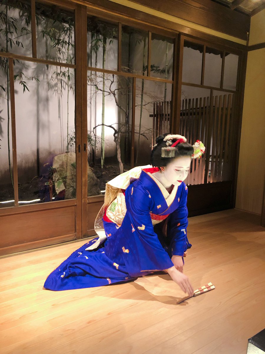 kyoto5kagai's tweet photo. 上七軒 梅ひなさん

#上七軒 #梅乃 #梅ひな #京都 #舞妓 #芸妓 #芸舞妓 #五花街芸舞妓撮影会 #春うらら舞妓撮影会 #マリアパブリケーションズ #舞妓撮影会 #kyoto #maiko #geiko https://t.co/b4eW49Io3A
