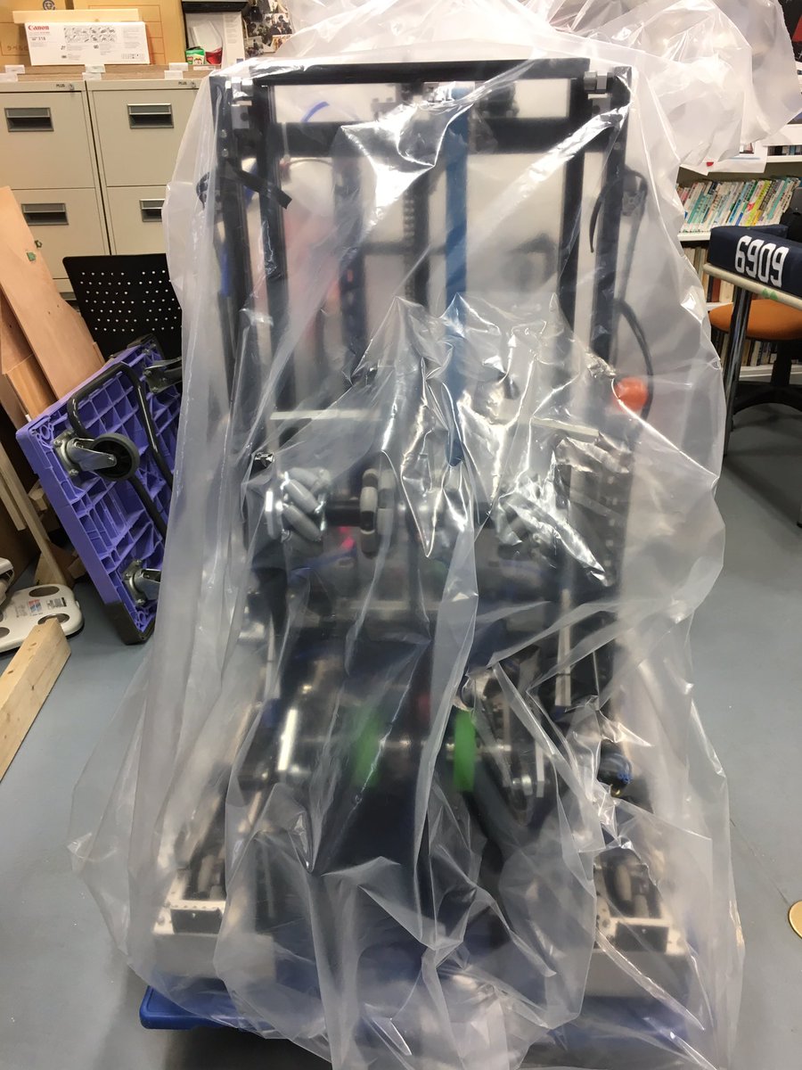 SAKURATempesta's tweet photo. It's time to stop build! After some test driving, we bagged our robot. Can't wait to compete at Hawaii Regional in March!
#FRC #MoreThanRobots #OMGRobots #stopbuildday #FIRST https://t.co/7JtMGnUg7S