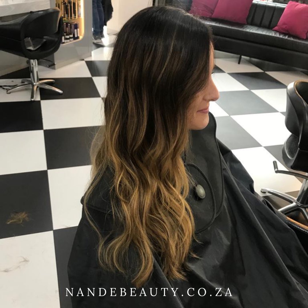 NE_BeautyStudio's tweet photo. •• If it doesn’t nourish your soul or your hair, let it go. 

#Caramel #balayage &amp; beach waves by Mariska. ••

☎️ 012 362 0250
📱 079 147 8467

#caramelbaleyage
#beachwaves
#nandebeauty https://t.co/4LdH1EMmih