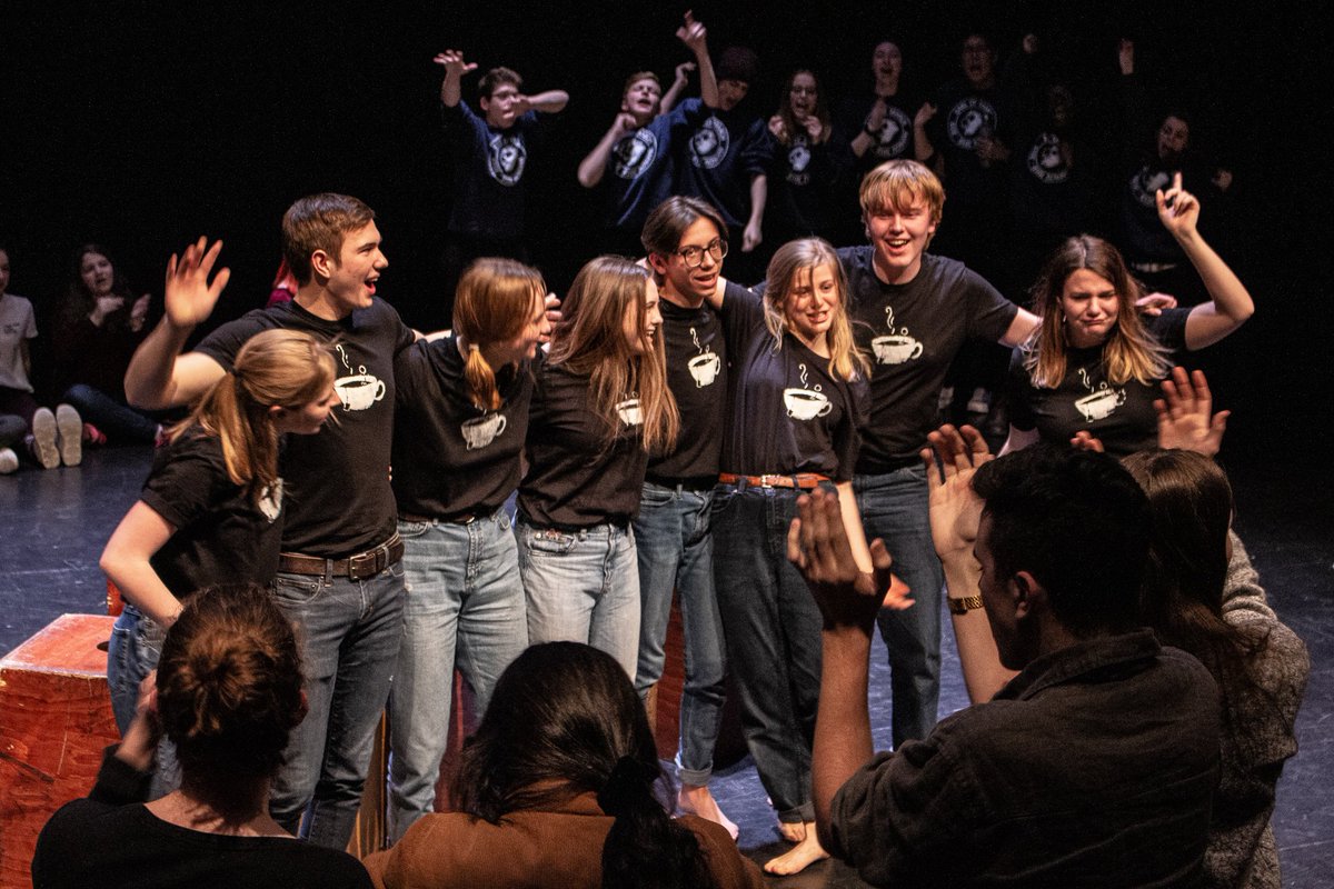 CIGOttawa's tweet photo. Night one of Regionals was action-packed with some fantastic teams! Here are the scores: #EveryoneWhat #CIG42
1. Canterbury - 762
2. Earl of March - 683
3. Woodroffe - 589
4. St. Joseph's - 584
5. Ridgemont - 576
https://t.co/9JW2bqeVwM https://t.co/Y1nMpGqL4J