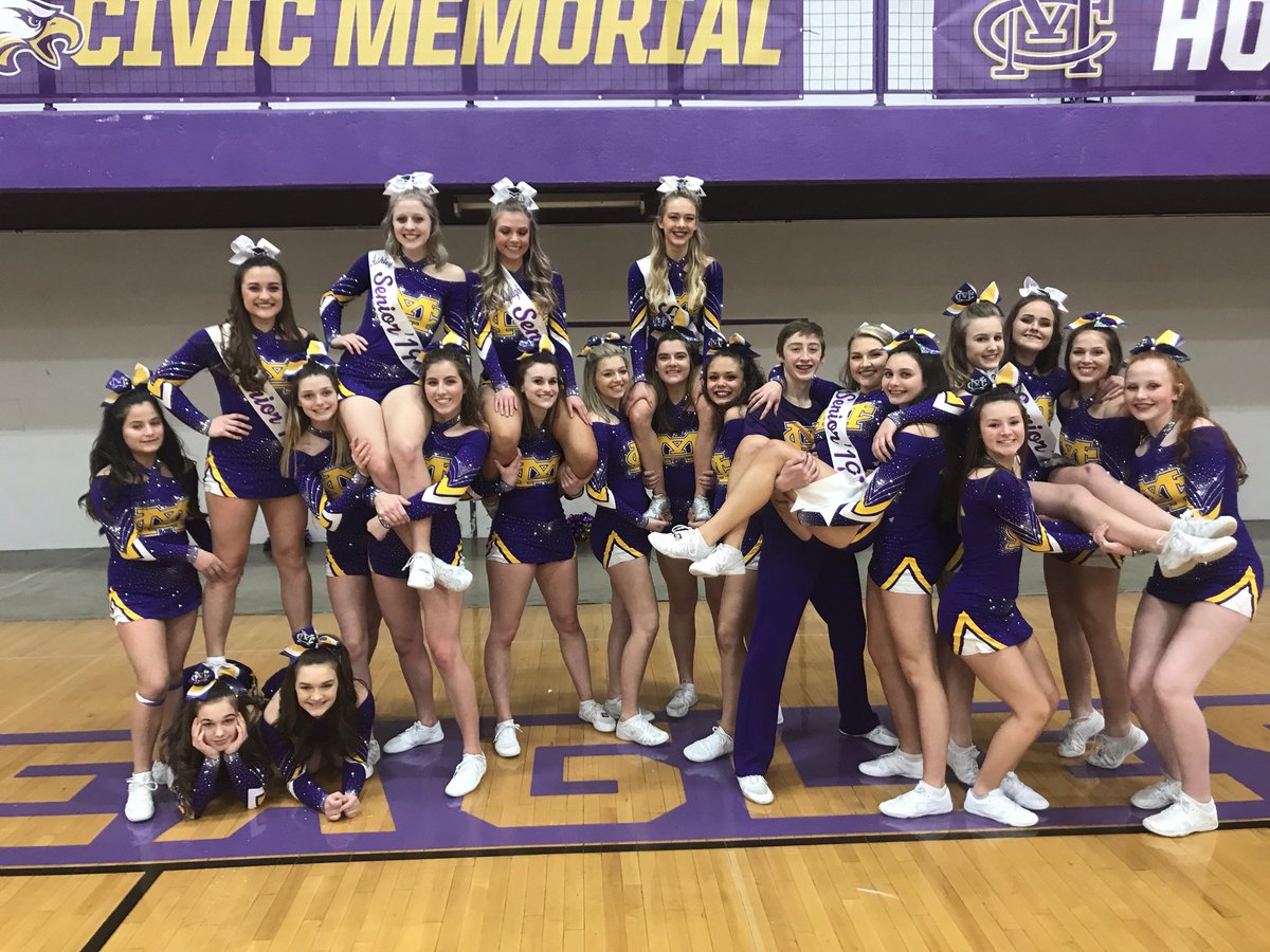 CMVarsityCheer's tweet photo. Senior night 😭💜💛 https://t.co/yKJieWeD7a