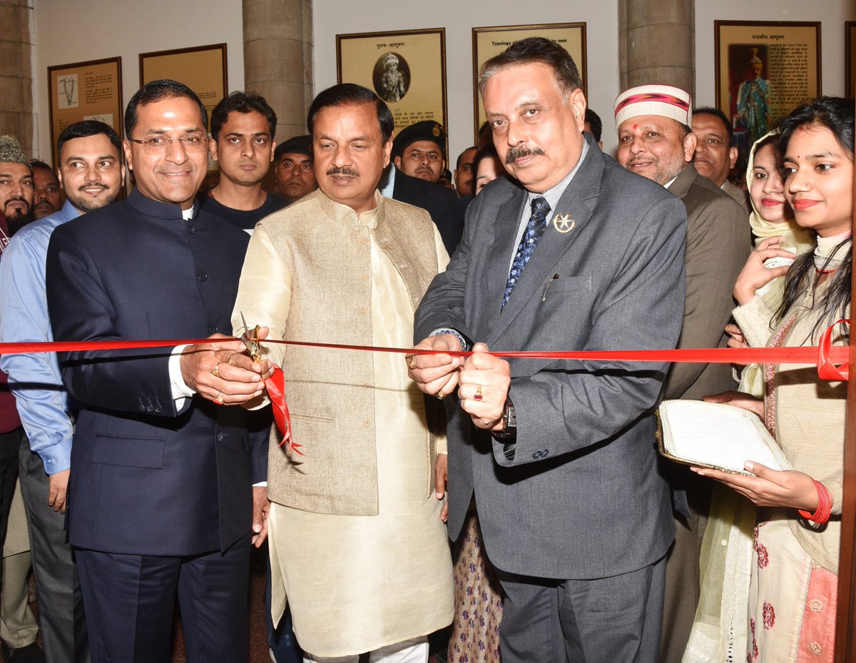 NMnewdelhi's tweet photo. #NMNewDelhi
#Jewelsofinida
#chalomuseums
The much awaited Jewellery collection of the Nizams was inaugurated on 18th Feb, 2019 by Dr Mahesh Sharma (Minister of State for Culture and Tourism in the presence of Secretary (Culture); Deputy Secretary (Culture); DG, National Museum. https://t.co/uI8ZAHd4iC