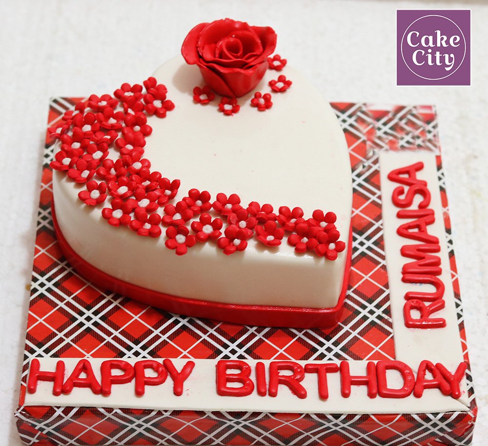 For that extra special touch and the love of cake.

#GirlsBirthdayCakes #DesignerCakes #CakesForGirls #HeartShapeCakes