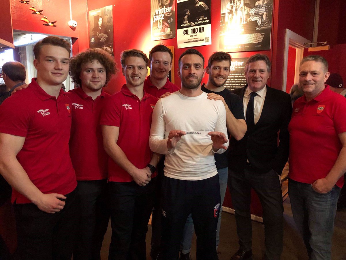 RugbyDenmark's tweet photo. Danmark Sevens (m) har fået nye sponsorer for 2019. Tak til alle, der nu har andel i holdet og i drømmen!
Læs mere her: https://t.co/LbuyAVAXp9
#RUGBYdk #DANSevens #Rugby #partoftheteam #partofthedream #tak https://t.co/SIKe9lUo1C