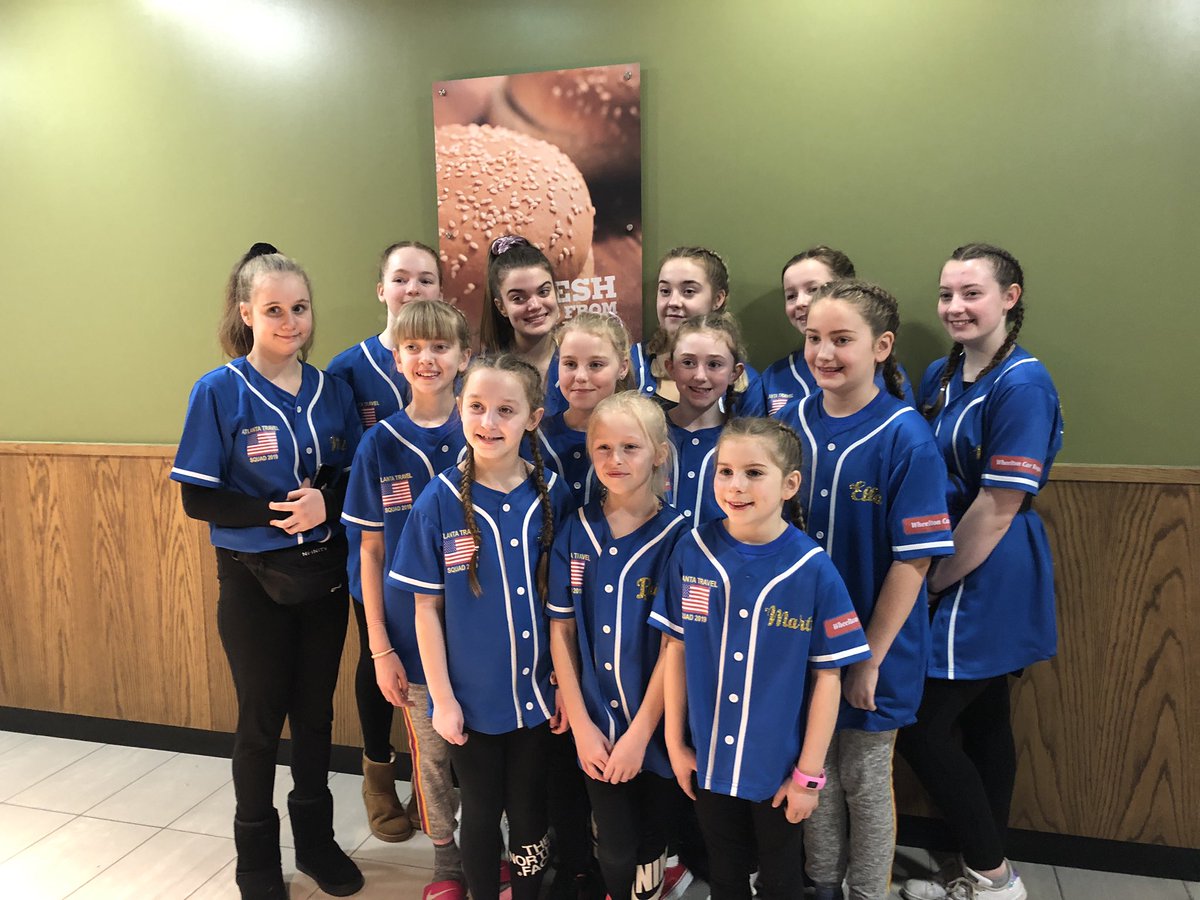 CheerTravel's tweet image. The Girls are very excited to board the @VirginAtlantic flight to Atlanta via Orlando today 🎀🎀