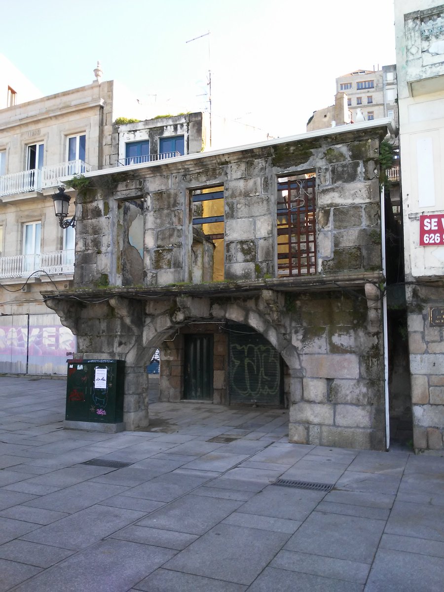 ConsorcioCCVV's tweet image. Xa baleirado interiormente, Berbés 5 pronto será unha referencia no Camiño Xacobeo Portugués!
¡Hoy vaciado interiormente, Berbés 5 pronto será una referencia en el Camino Jacobeo Portugués!  #CCVV