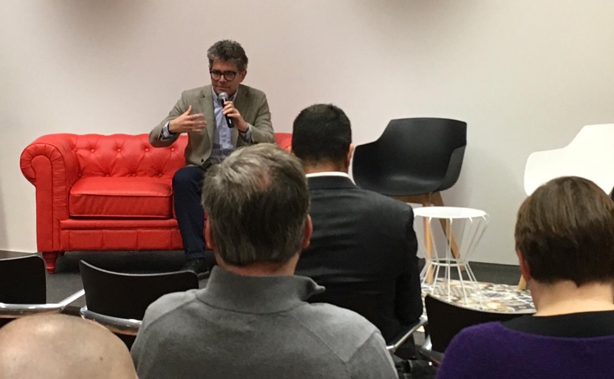 monicabc04's tweet image. Arranca la #MobileWeekReus amb l’amic @marcarza Felicitats Marc per la bona feina! Endavant!