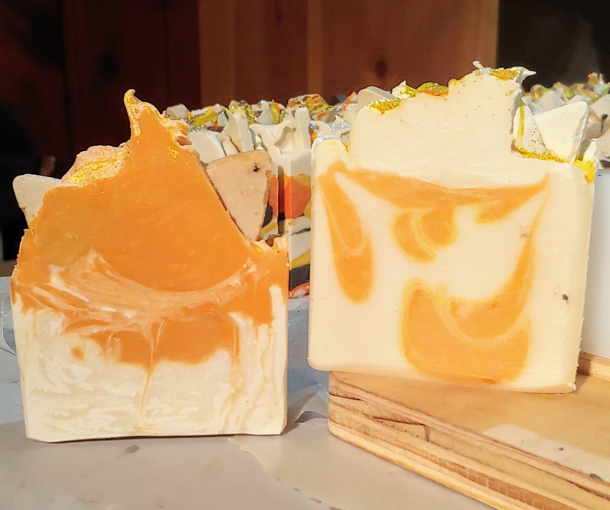 MayhemSoaps's tweet photo. It feels weird to not be making soap, but here's a picture of the two orange &amp; white kitty soaps! I love them both even though they're so very different. https://t.co/dXR88gJJIK