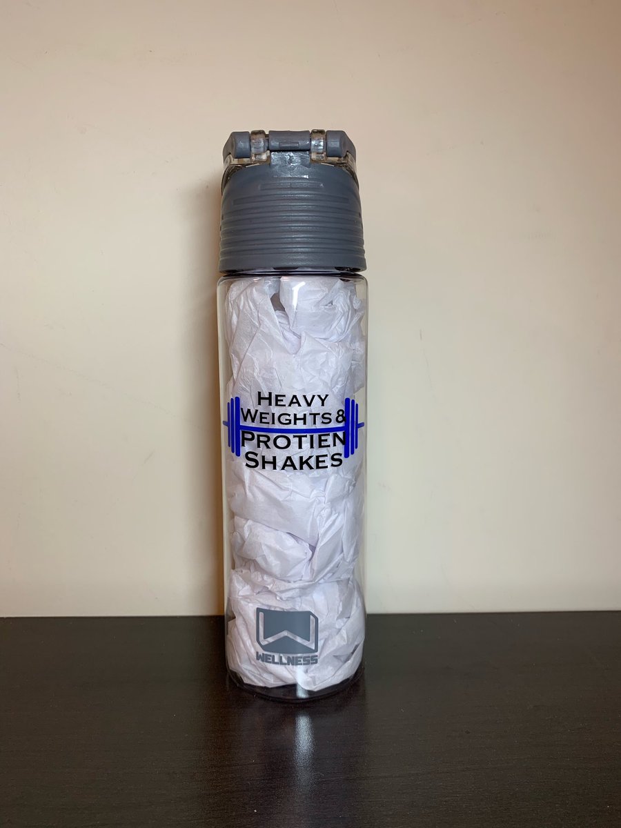 custombyliss's tweet photo. Custom gym water bottle 🏋🏻♂️💪🏼 Get yours today!! •
•
•
• #cricut #cricutmaker #oracal651 #custom #waterbottle #gym #gymlife #heavyweights #protienshakes #gymwaterbottle #customwaterbottle #personalizedwaterbottle #handmade https://t.co/l0cbvgWVRU