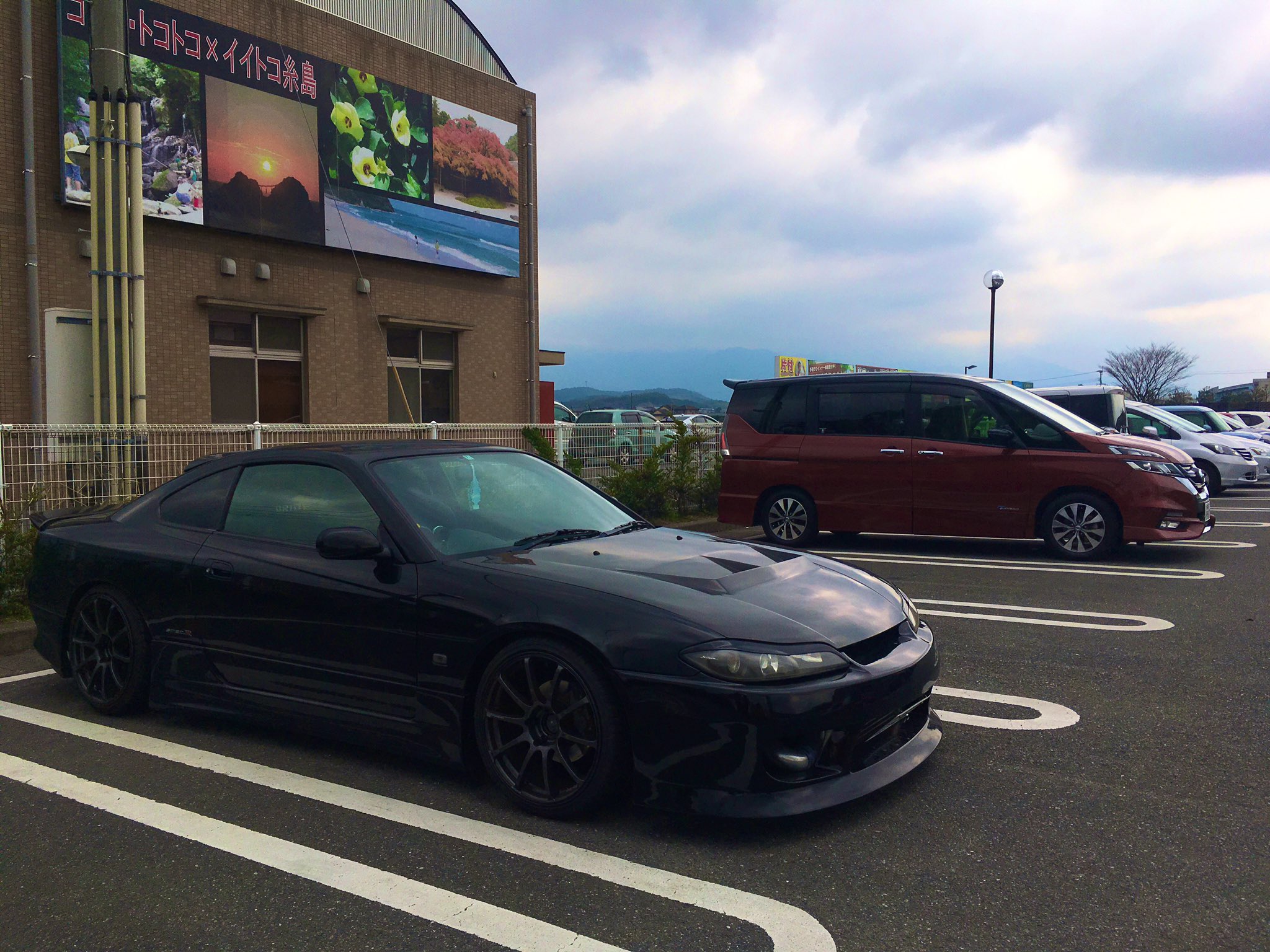 じゅり A Twitter 年齢と車見ていいと思った人がrtしてくれる 22歳٩ ꙭ و ヤン車 ヤンキー って言われる事あるけどヤン車じゃないよ ヤンキーでもないよ じゅり A Twitter 年齢と車見ていいと思った人がrtしてくれる 22歳٩ ꙭ و ヤン車 ヤンキー って言われる事あるけどヤン車じゃないよ ヤンキーでもないよ