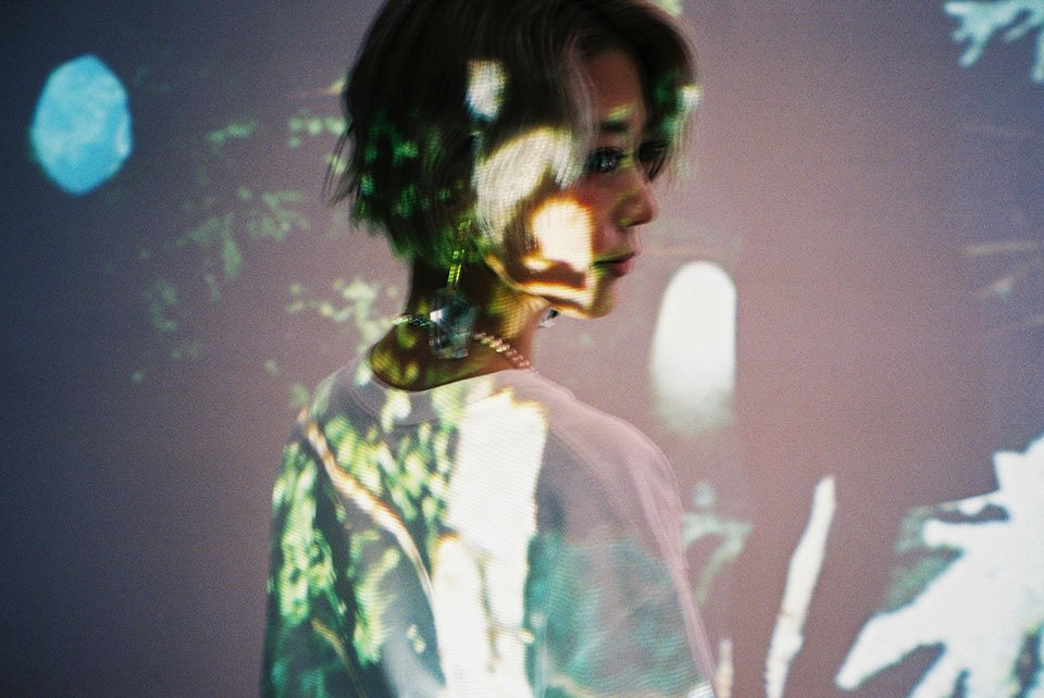 InterFM897's tweet image. 8pm, Wed 2/20 ▶ LIVE!LIVE!LIVE!
DJ #大抜卓人 @takutoonuki
音と光、⾹りで五感に訴える #TOPNOTES にフォーカス！ゲストは、同イベントに出演の #當山みれい @teammirei ！ #ロザリーナ @loza_reena からメッセージも
📧 live@interfm.jp
#live897 #interfm897 #radiko ▶ radiko.jp/share/?sid=INT…