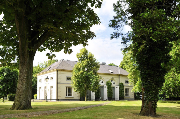 We beginnen de dag met een aantal heerlijke vacatures -> Zelfstandig werkend kok -> chefsfriends.nl/landhuis-wolfs…
#vacature <a href="/Wolfslaar/">Landgoed Wolfslaar</a> #Breda