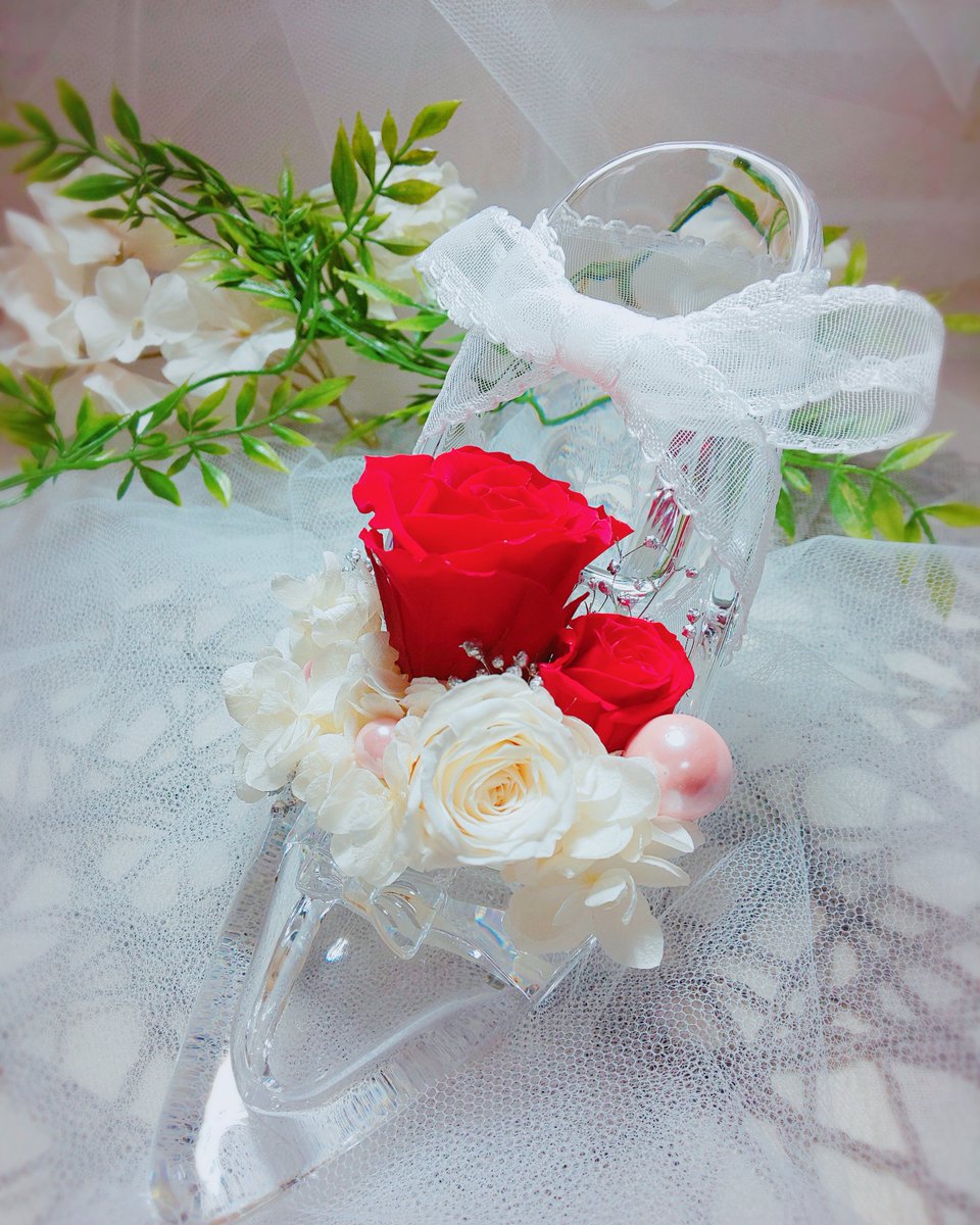 La Mer ラ メール ガラスの靴アレンジメント ガラスの靴 ハンドメイド好きさんと繋がりたい キャンドルアーティスト プリザーブドフラワー フラワーアレンジメント 薔薇 お花のある暮らしはじめました プレゼント インテリア ホワイトデー
