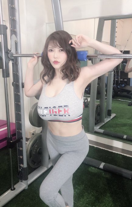 こないだアフロディーテ行って
今日はナイアジム?️‍♀️

疲れたけど気持ちいい〜?❤️❤️ https://t.co/qlOMpJp5iB