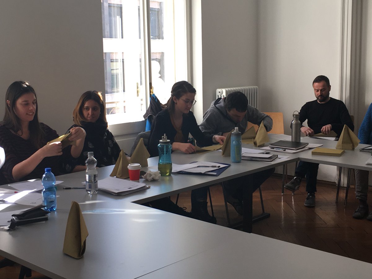 Eumintproject's tweet photo. A very sunny #Meran and #Bozen 🌄 welcomed the third session of two parallel #EUMINT training courses on the competence check and skills needed to work in the tourism and gastronomic sectors. #EUMINT #Labourintegration @EURAC_RegDev 👥 https://t.co/2xlfJcsucN