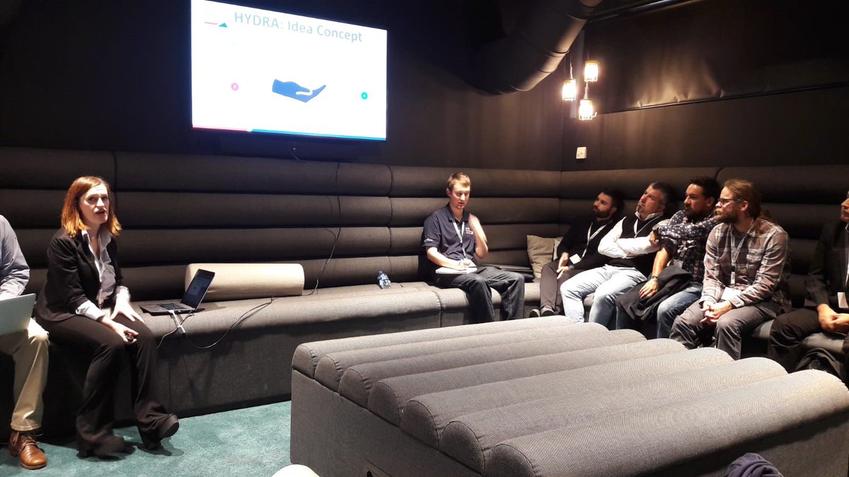 IDS_GeoRadar's tweet image. LIVE! Our users and sales teams sharing their experience with the Hydra radar at the #hydrasharingday. #slopemonitoring #minesafety #idsgeoradar #shapingsmartchange