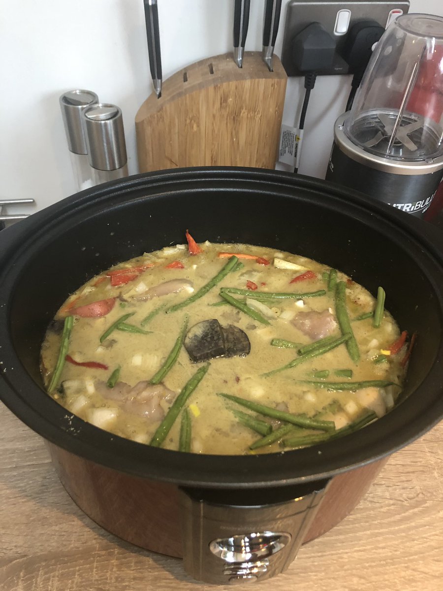 julie_mulleady's tweet image. Looking forward to #cominghome after work to this delish slow cooked Thai chicken curry. So glad I managed to #getupearly  to prepare it. Bring on #midtermbreak 😊
@gingerbreadmiss do you recognise the spuds?