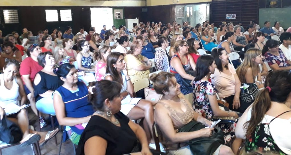 BaPsico's tweet photo. Seguimos capacitando en ESI en Almirante Brown, ¡gracias a todos los que nos acompañaron en esta jornada! https://t.co/hbPKmU4OoT
