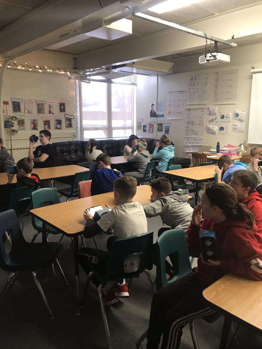 ItsJennMcMahon's tweet photo. Galaxy students visited Greece today at Horace Mann. @NJSDHoraceMann @NeenahSchools https://t.co/g6Ydr2IDTB