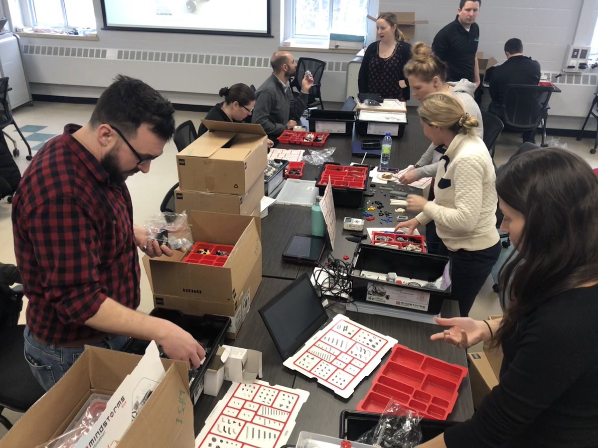 MrJonathanPratt's tweet image. So much LEGO! RCDSB teachers are unboxing EV3 robots and getting them ready for students. #RCDSBTechX is going to be huge this year! Biggest yet!