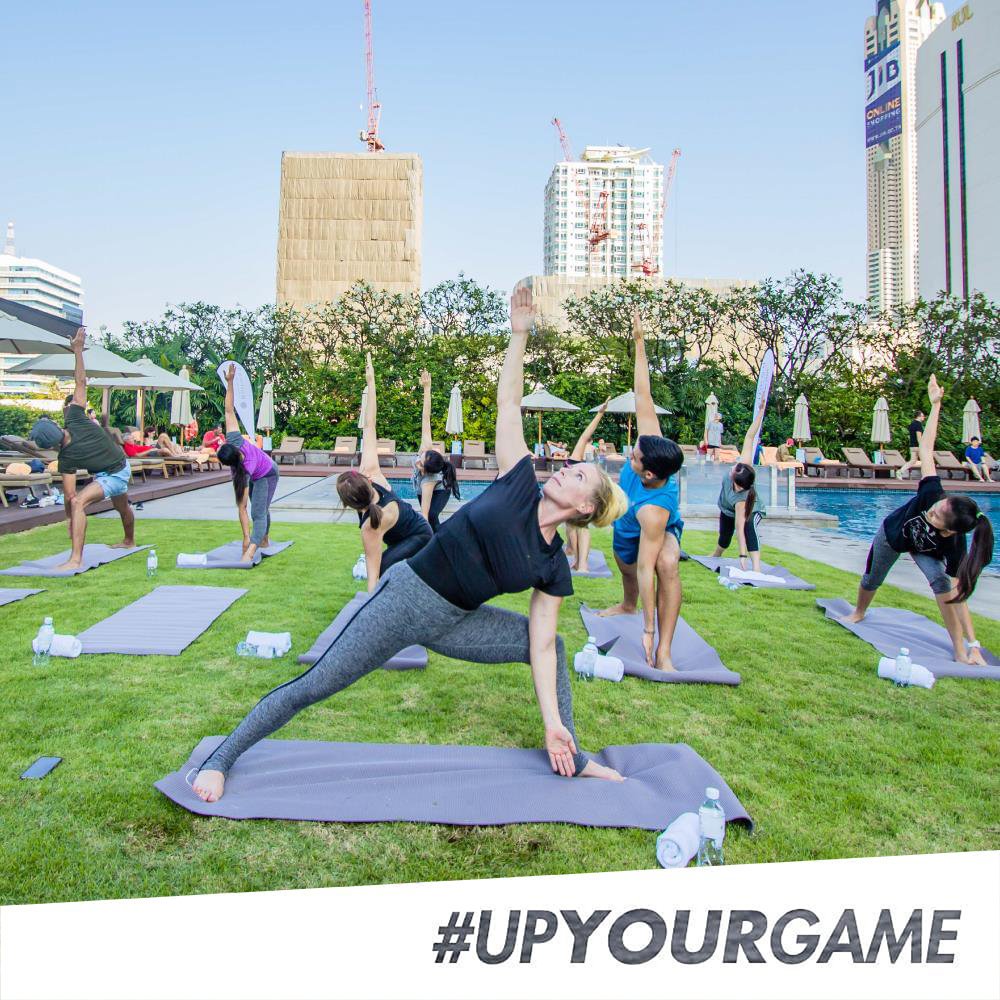PullmanBangkok's tweet photo. #UpYourGame The Fitness Master Class by the pool #PullmanKingPower
By Pullman Wellness Coach, Sarah Hoey.
#Pullmanwellbeing #Pullmahotels #Accorhotels https://t.co/7PvUQRmiKR
