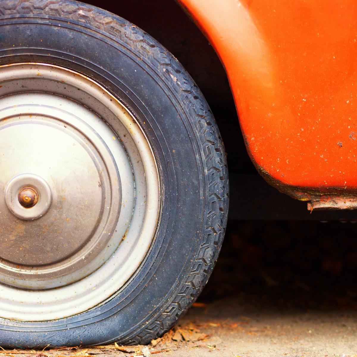 TeepsTire's tweet photo. When you buy tires from us you will receive FREE flat tire repair for two years! #teepstires #value #valueadd #orangeville #shelburne #dufferincounty #tires #tirechanges #flats #quality https://t.co/Qc0iOMIb8R