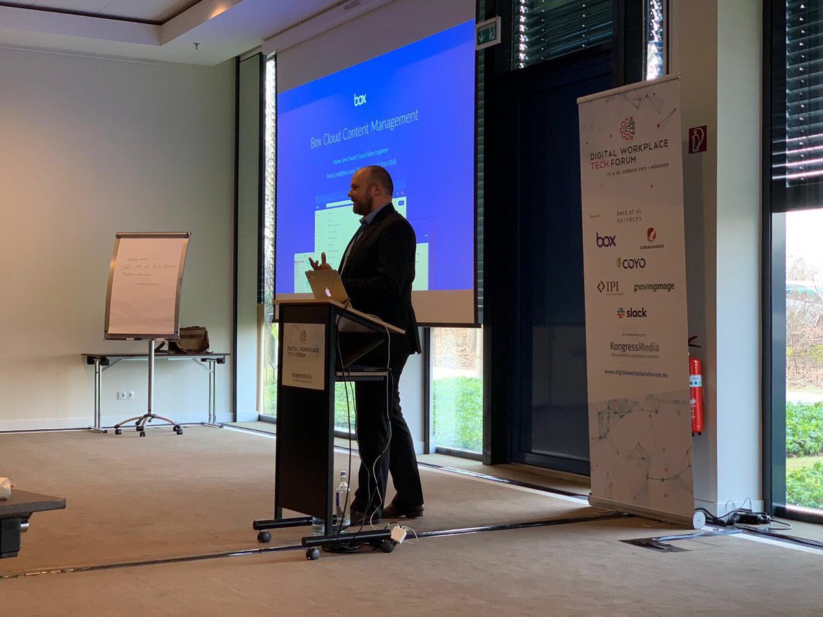 Box_DACH's tweet photo. #DWtech19 - @jswart über #Box: „Wir sind in der #cloud geboren und deswegen haben wir dieses Statement  zu unserem gemacht: power how the world works together" https://t.co/sY84ShQNDH