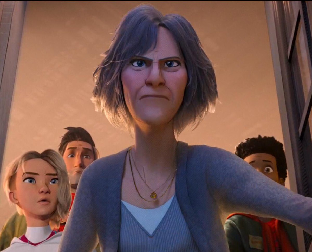 webshootrs's tweet photo. GWEN MILES AND PETER’S FACES WHEN AUNT MAY KICKS DOWN THE FUCKING DOOR ARE PRICELESS https://t.co/23cKcprfoY