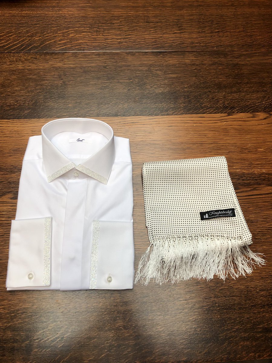 AGplado's tweet photo. New selection of dress shirts👔
✨
#agplado #dressshirt #diamanteshirt #sartoriale #sartorialist #satorial #whitedressshirt #shirtswithdiamante #unique #uniqueshirts #mtmshirt #whiteshirts #silkscarf #whitescarf #whitesilk #whitesilkscarf #instafashion #mensdesign #menswear https://t.co/rqSpgDeMLf