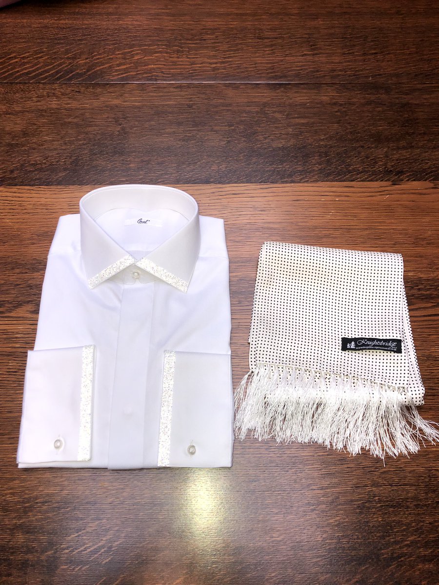 AGplado's tweet photo. New selection of dress shirts👔
✨
#agplado #dressshirt #diamanteshirt #sartoriale #sartorialist #satorial #whitedressshirt #shirtswithdiamante #unique #uniqueshirts #mtmshirt #whiteshirts #silkscarf #whitescarf #whitesilk #whitesilkscarf #instafashion #mensdesign #menswear https://t.co/rqSpgDeMLf