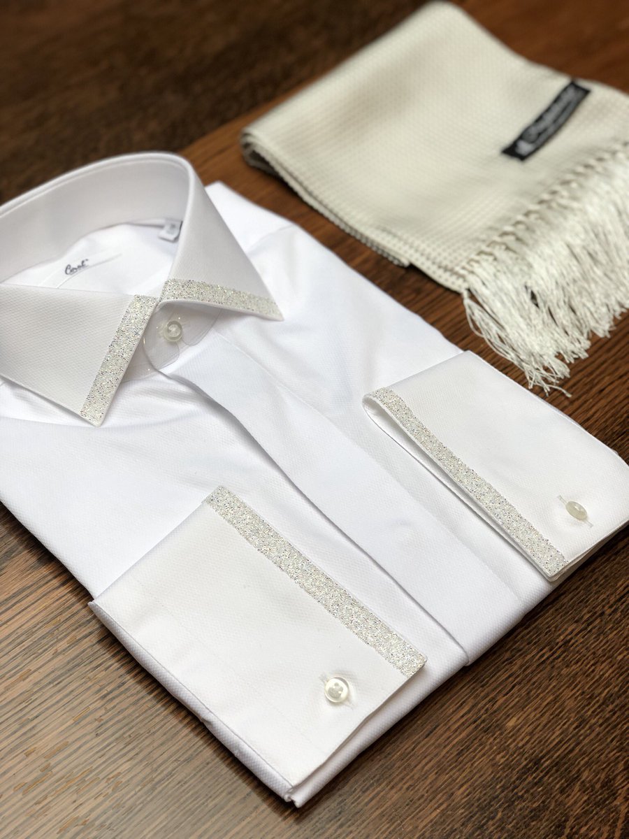 AGplado's tweet photo. New selection of dress shirts👔
✨
#agplado #dressshirt #diamanteshirt #sartoriale #sartorialist #satorial #whitedressshirt #shirtswithdiamante #unique #uniqueshirts #mtmshirt #whiteshirts #silkscarf #whitescarf #whitesilk #whitesilkscarf #instafashion #mensdesign #menswear https://t.co/rqSpgDeMLf