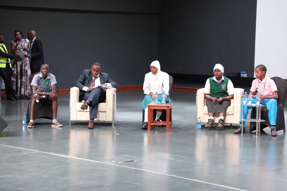 UNICEFKenya's tweet photo. “Every child has the right to access science and technology. You are capable. “💯

Voices of children from the panel discussion on #STEM 

#ChildrensConferenceKE
#DevCon2019 
#ChildrenConferenceKE https://t.co/aNWCriMIY6