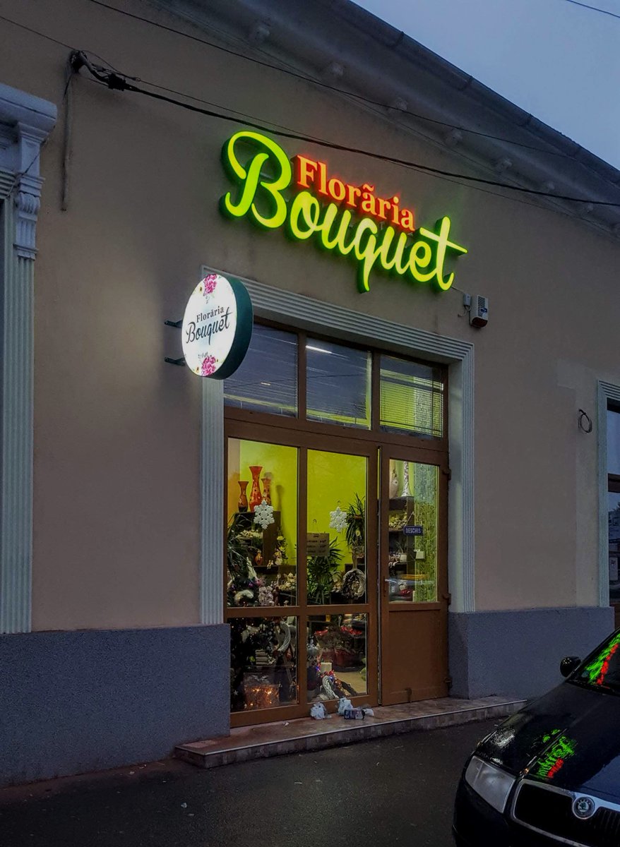 IoanaAdrianaCuc's tweet photo. Am terminat anul cu lucrări frumoase, iar anul acesta l-am început cu gânduri bune și clienți frumoși! Am realizat astfel litere volumetrice și casetă luminoasă.🌹🌺 #ADvolutionoradea #ADvolutionadvertising #advertisingagency #075RECLAMA #design #productie #literevolumetrice https://t.co/0I7O5RANqo