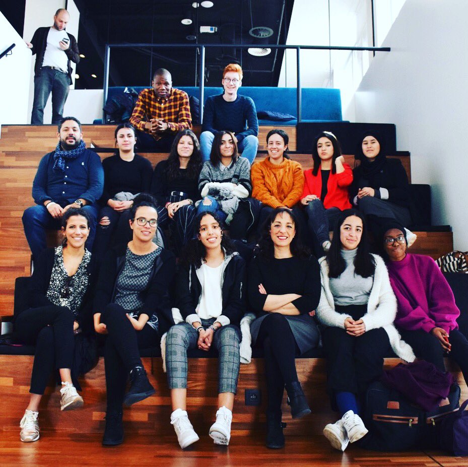 Un belle rencontre avec les jeunes Lyonnaises de l’association française « Sport dans la ville » la principale association d’insertion par le sport en France. <a href="/SDLV_Officiel/">Sport dans la Ville</a> <a href="/BP4_peace/">Play4Peace</a> #sportaufeminin