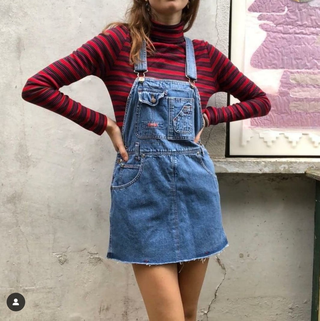 oldschoolfash's tweet photo. #grunge #fashion #90s #vintagefashion #outfitpost #grungestyle #art #power #bloger #stylegoals https://t.co/v5Hx8jubiy