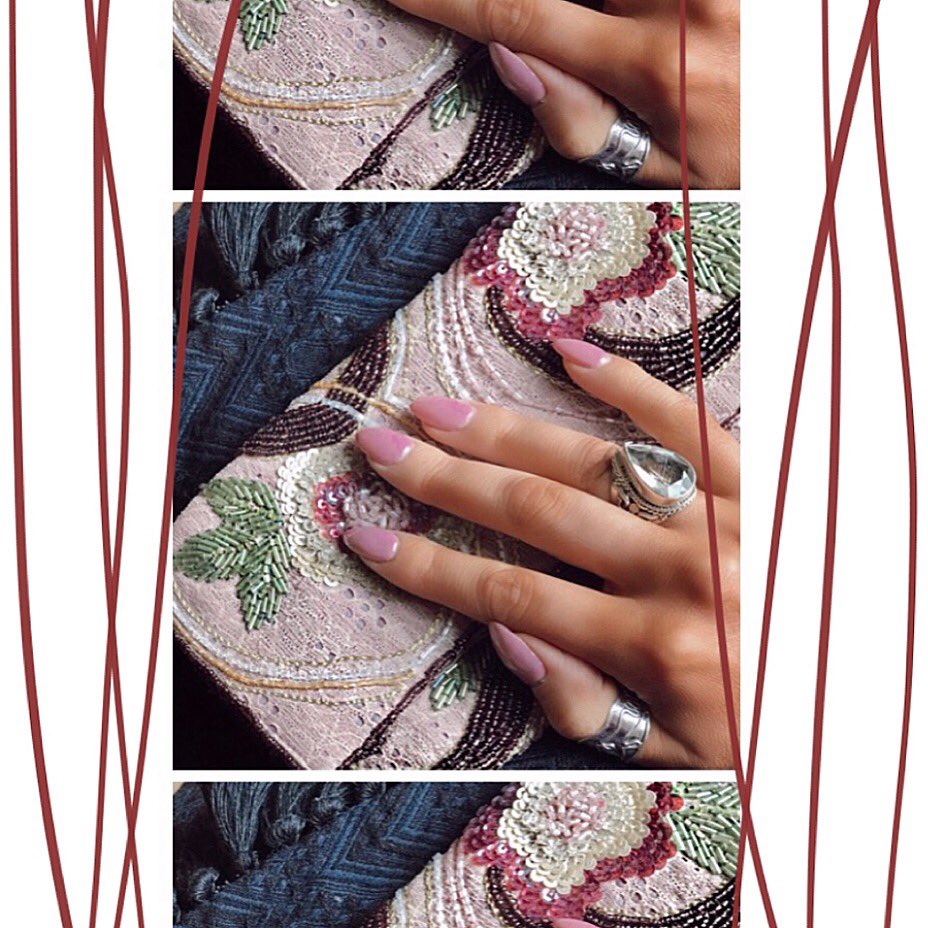 Nail Swaaag ✨ one of my favourite pinks ‘Silk Market’ #styling #photography #pronails