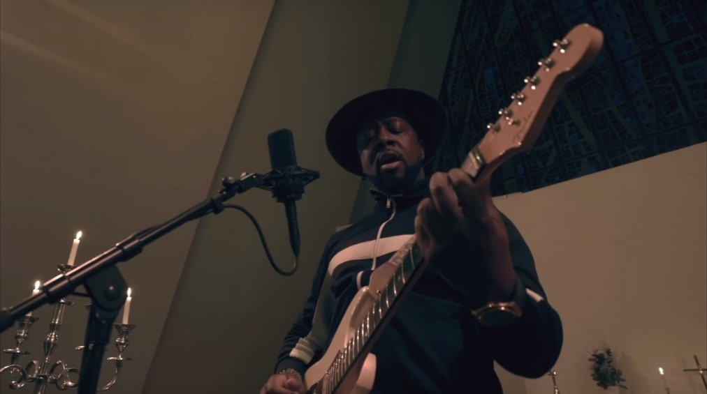 k391army's tweet photo. This song combines two beautiful things - @wyclef's unique vocals and the unique @K391 musical style. Thank you guys for this atmospheric video! You are so amazing! ❤️❤️❤️ #mystery https://t.co/HpOYCzWTDa