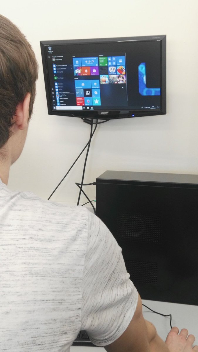 SmartLab_ES's tweet image. ¡Buenas Informátic@s!

👨‍💻 Ya estamos manos a la obra con la instalación de los Sistemas Operativos en ambos equipos funcionales.

👀 También, estamos preparando varias entradas en nuestro blog que seguro que os van a resultar interesantes

¡Os esperamos en nuestro blog!