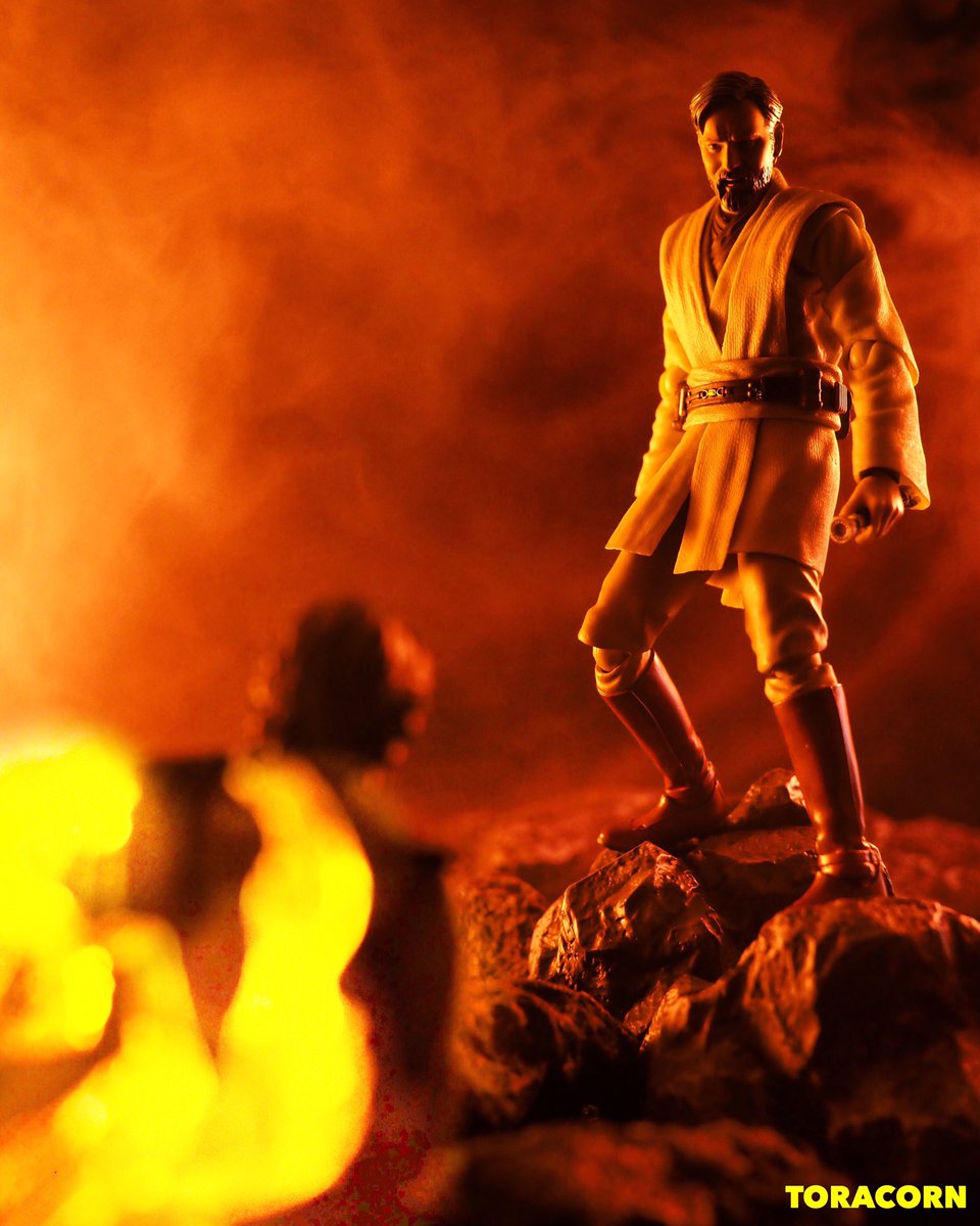 トラコーン オビワン 選ばれし者だった シスを倒す者がシスになるなんて フォースにバランスをもたらす者が闇に堕ちた アナキン あんたが憎い オビワン 弟と思ってた 愛してた 最後のセリフで涙ダーーー Starwars