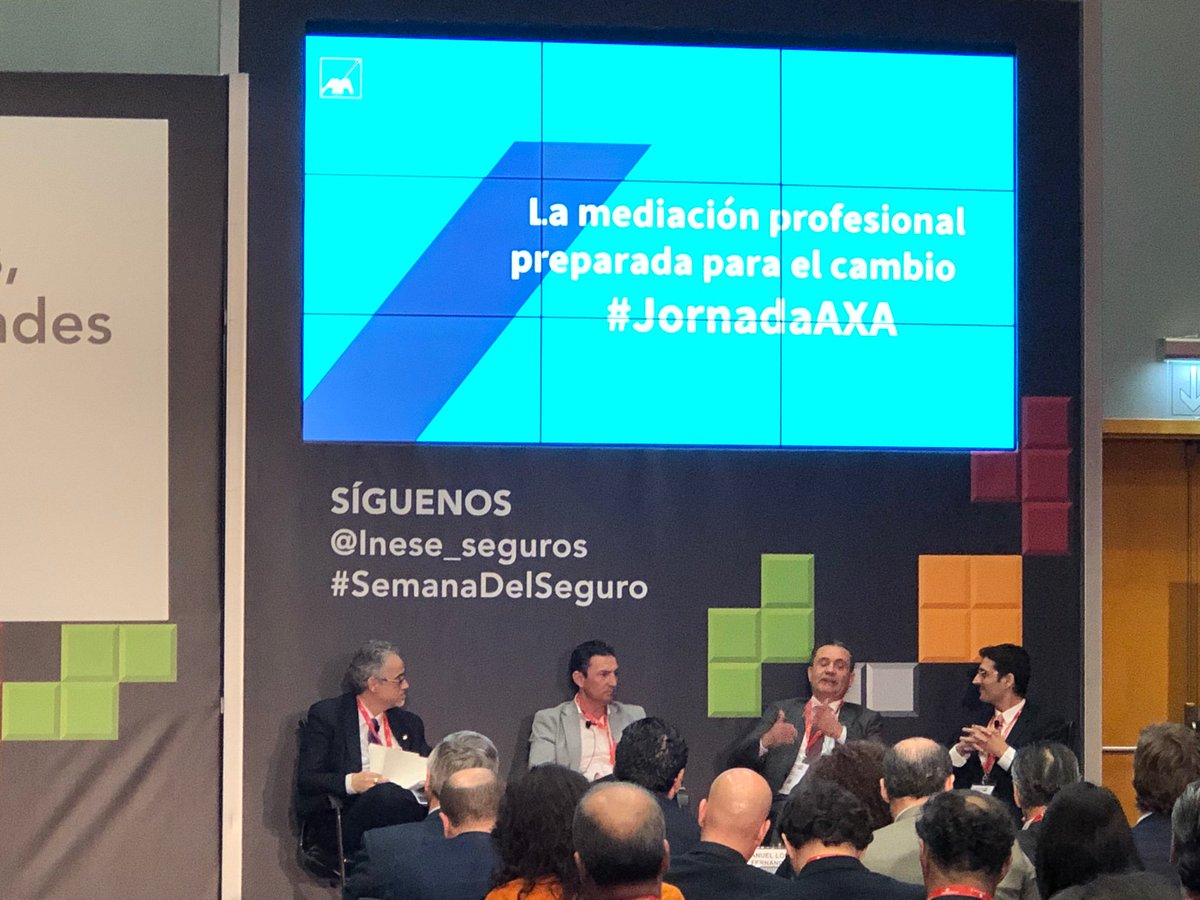 Jose9020's tweet photo. #JornadaAxa con @smartiqueralt @ribesalat en #SemanaDelSeguro https://t.co/yK1Sk8APXG