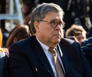 hairychesters's tweet photo. This guy looks like he's just been given the worst job in the world. He probably has #TrumpsAttorneyGeneral https://t.co/XXvvsESNK0