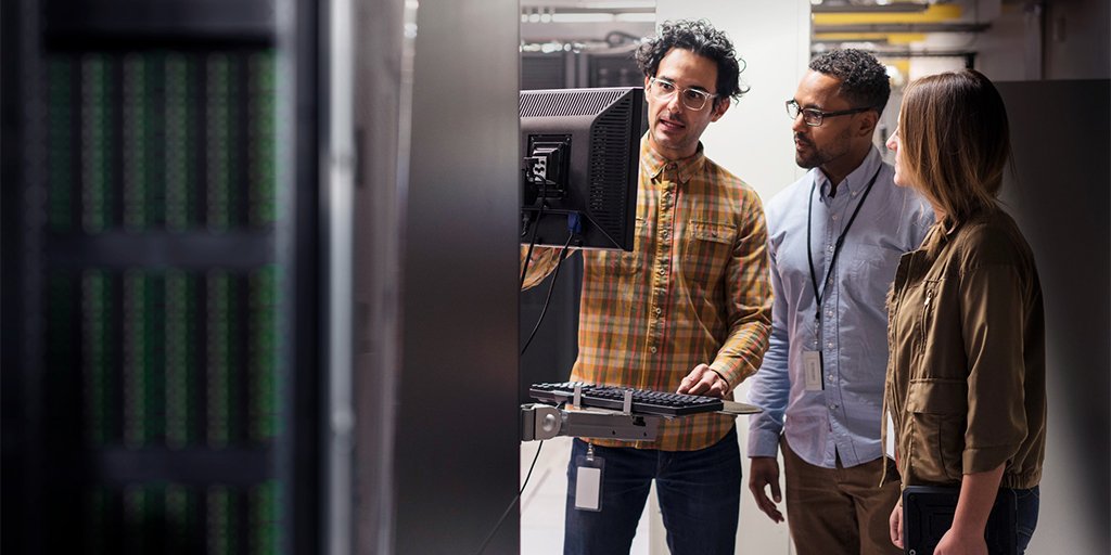 CarstenMeurer's tweet photo. #QuantumComputing, #DigitalAnnealer, #KünstlicheIntelligenz, NVMe &amp; mehr - unsere sechs Vorhersagen für das Rechenzentrum 2019. https://t.co/gPf4jMhbSO https://t.co/s1euvpql3P