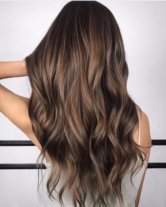 Fabriah's tweet photo. Everyone says #Blondes have more fun but we say #Brunettes do it better!
Keep your beautiful brown locks shiny and hydrated with Schwarzkopfs Colour Freeze shampoo &amp; conditioner which stops colour fading leaving you will silky, vibrant hair! 
Find it here:
https://t.co/Np9e5h1IQ3 https://t.co/WkW2ywpjWY