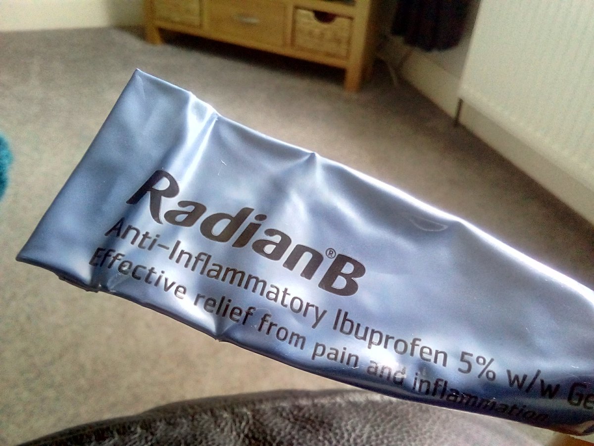 DavieGee4's tweet photo. Found this in cupboard...give anything a go..#cycleforlife #painfree #frustrated @PublicHealthAAA #backtotraining #renewables #freemindset https://t.co/ePmL4Izt59