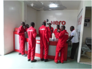 LtdRyce's tweet photo. Well equipped Hero Service Centre that follows regular international standards work flow provided and controlled by Hero Motorcorp India. https://t.co/IGUpgnoK5N