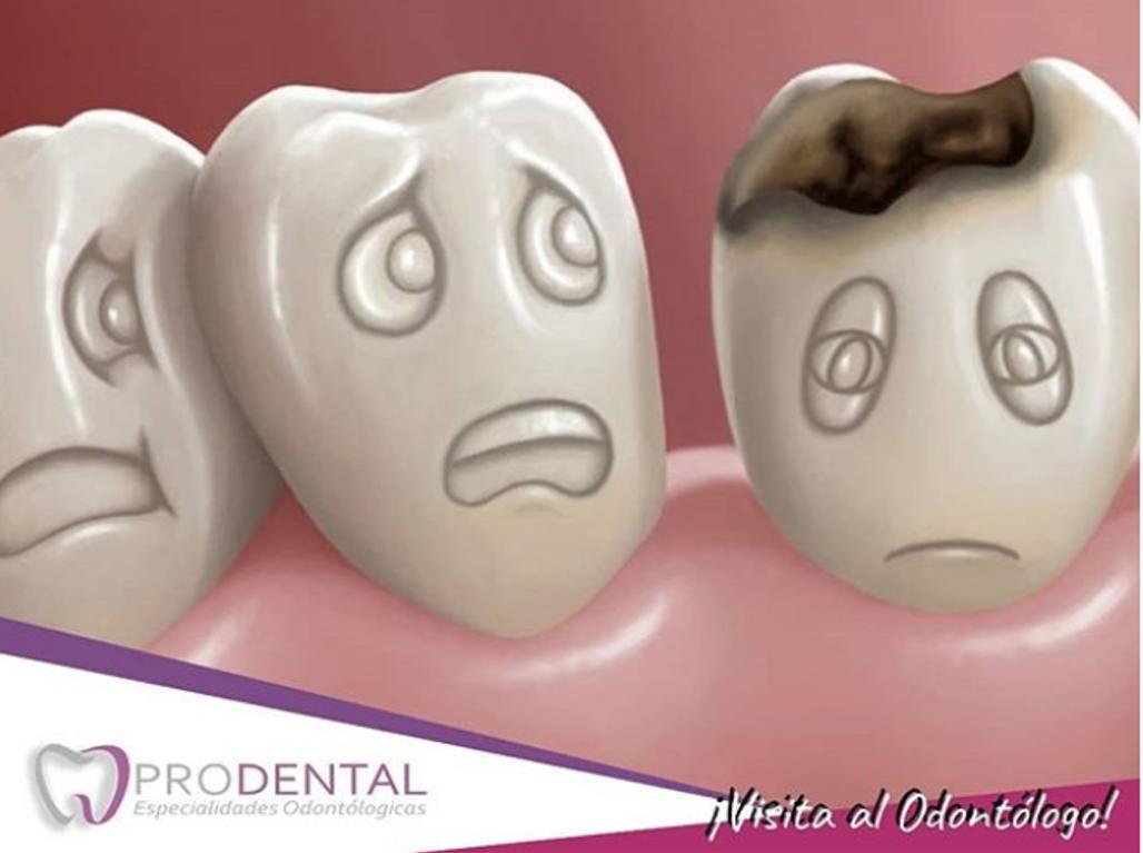 prodentalSC's tweet photo. Los dientes no son indestructibles, cualquier golpe o caída los puede partir o arrancar de la encía. Una carie poco a poco hará que se caiga.
¡Toma consejo: previene y acude al dentista! ¡Eso si quieres llegar a viejo con tus dientes!
#TipsProdental https://t.co/sQcbCUyKDf