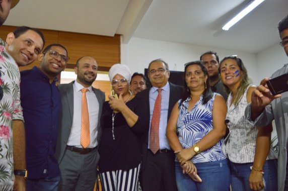 Prefeito recebe comissão de representantes dos food trucks bit.ly/2ElvDQ1